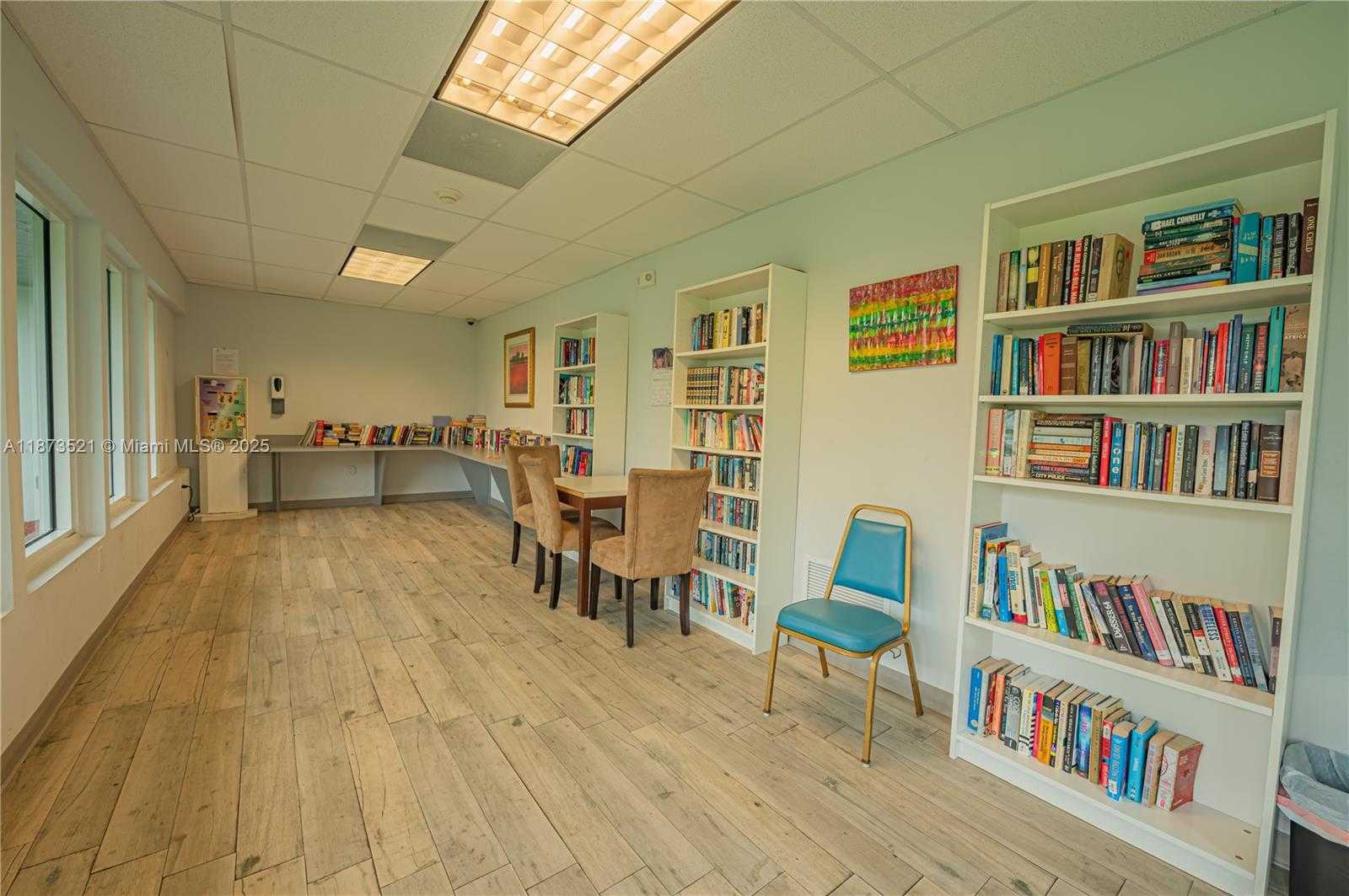 Small Image of 2761 TAFT ST #204, Hollywood Number 37