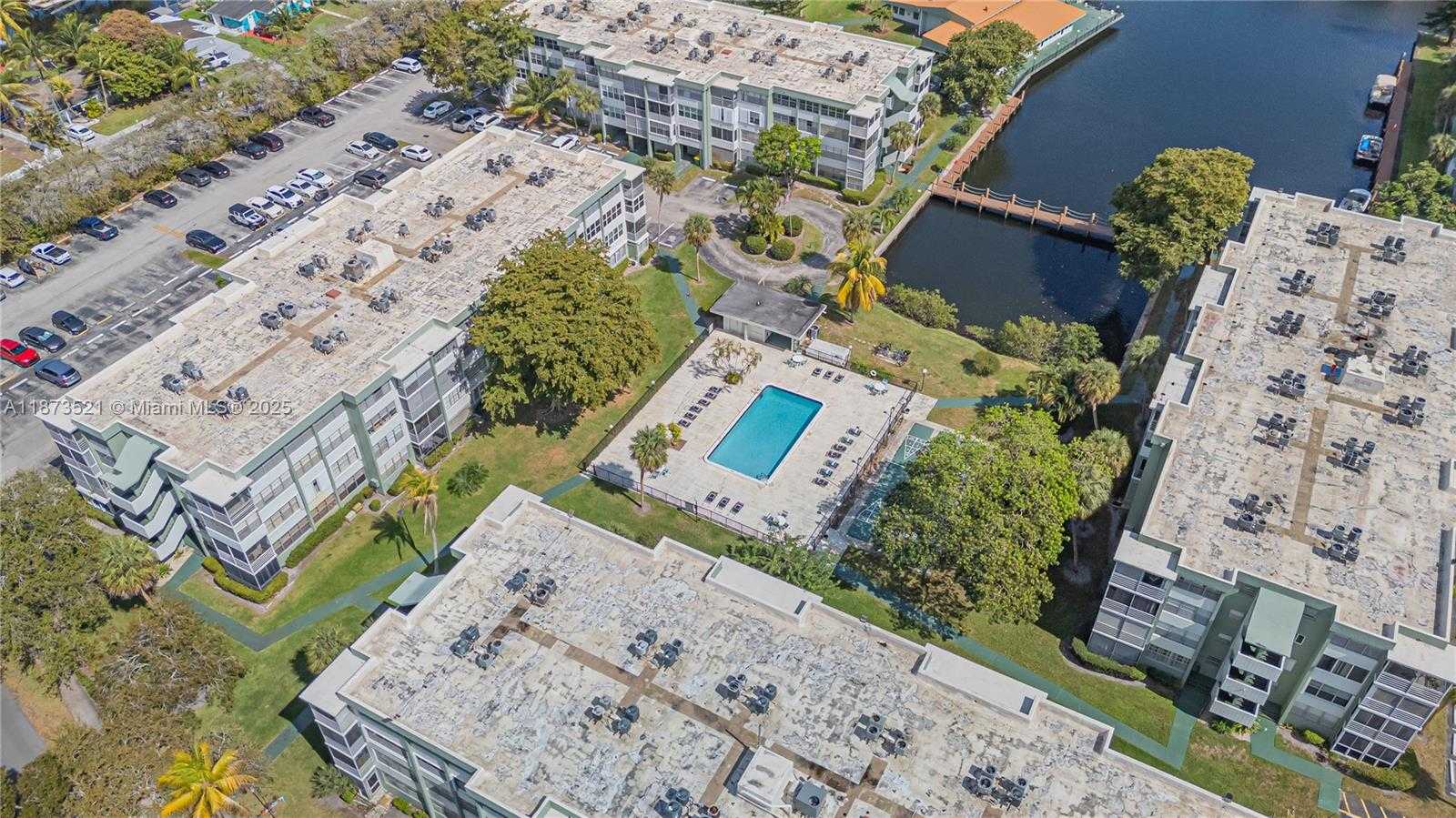 Small Image of 2761 TAFT ST #204, Hollywood Number 41