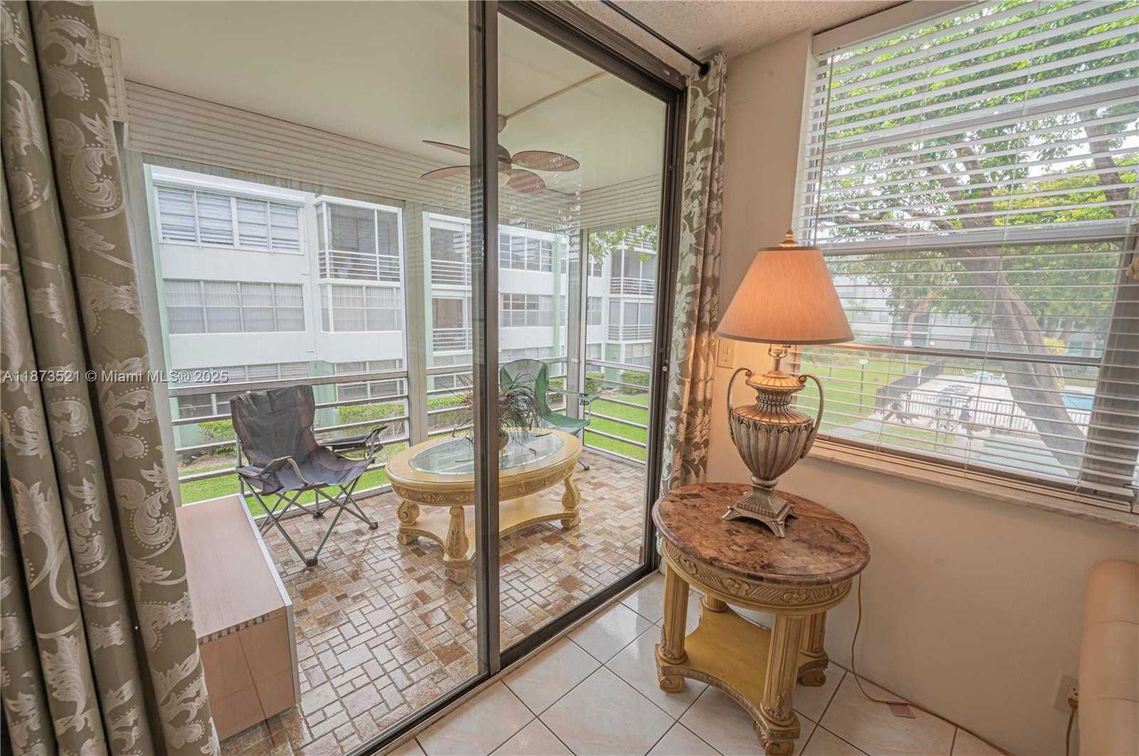 Small Image of 2761 TAFT ST #204, Hollywood Number 6