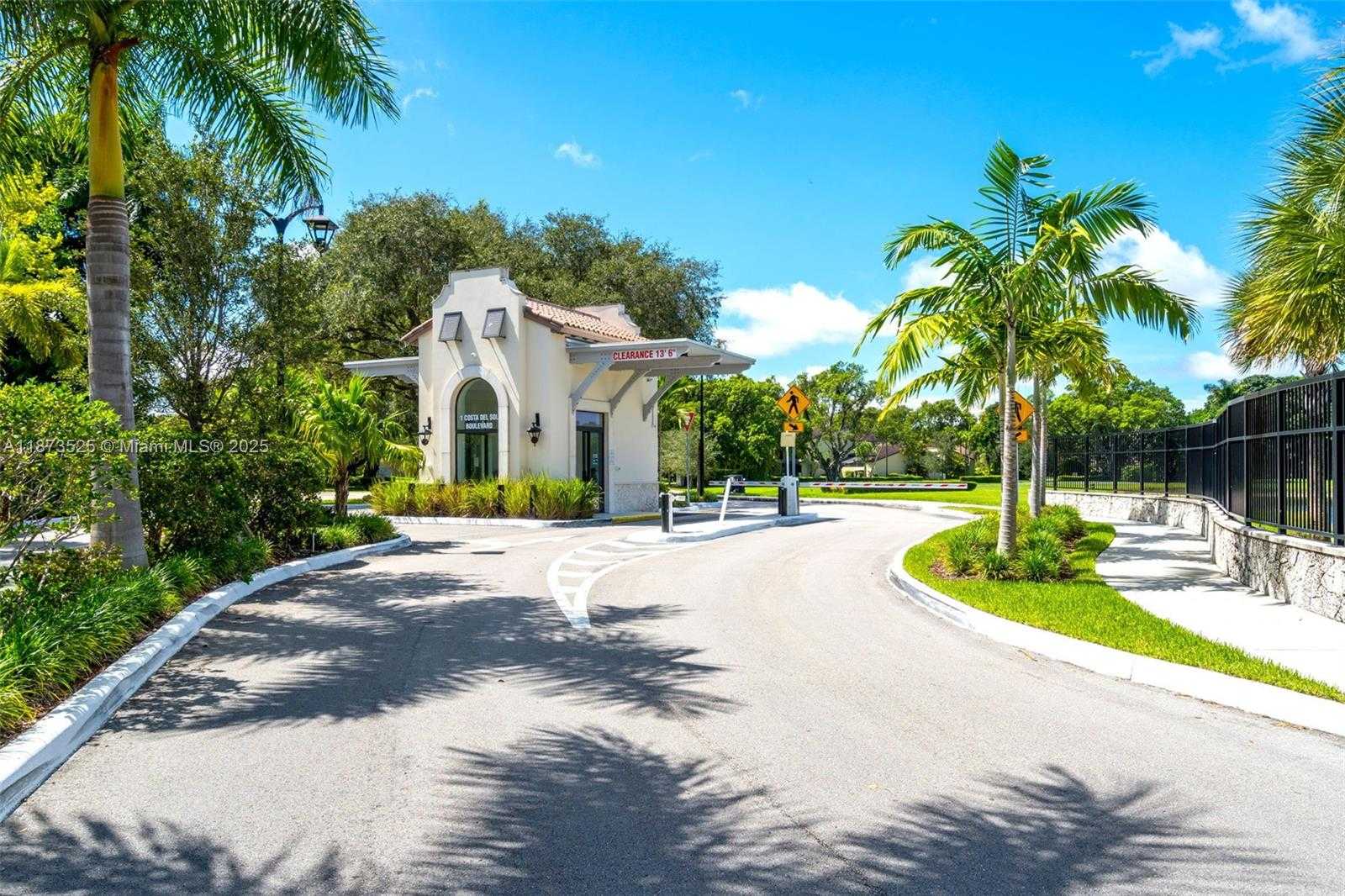 Small Image of 9962 COSTA DEL SOL BLVD #D-88, Doral Number 39