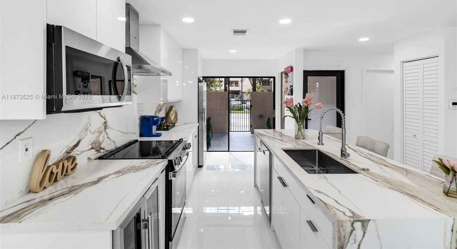 Small Image of 9962 COSTA DEL SOL BLVD #D-88, Doral Number 9