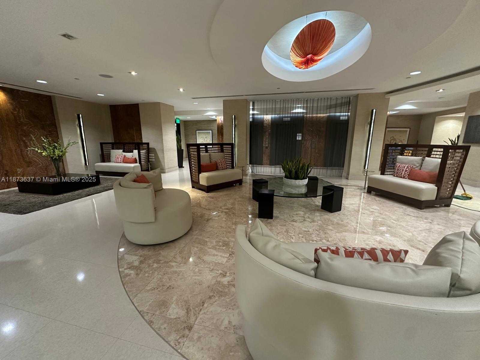 Small Image of 2555 COLLINS AVE #1800, Miami Beach Number 18