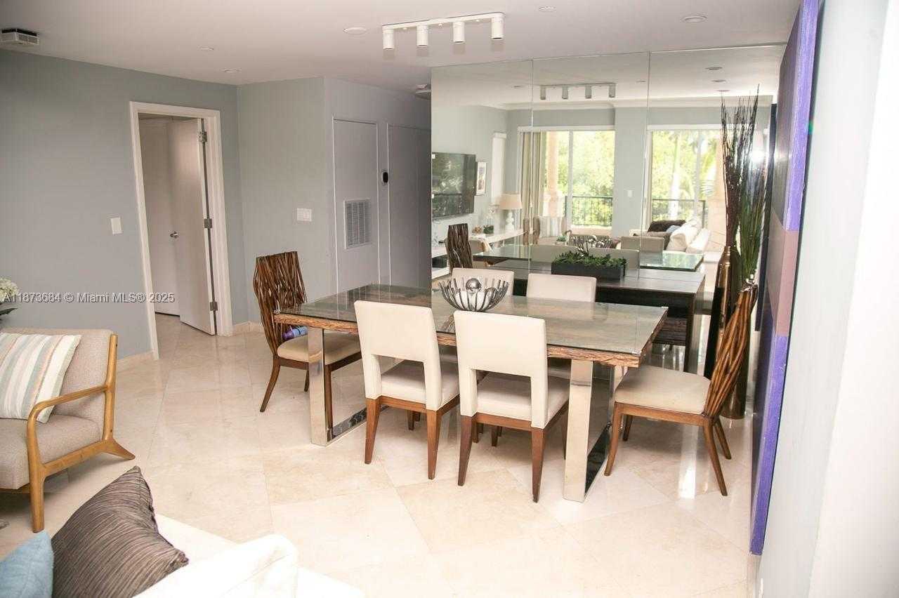 Small Image of 19227 FISHER ISLAND DR #19227, Miami Beach Number 7