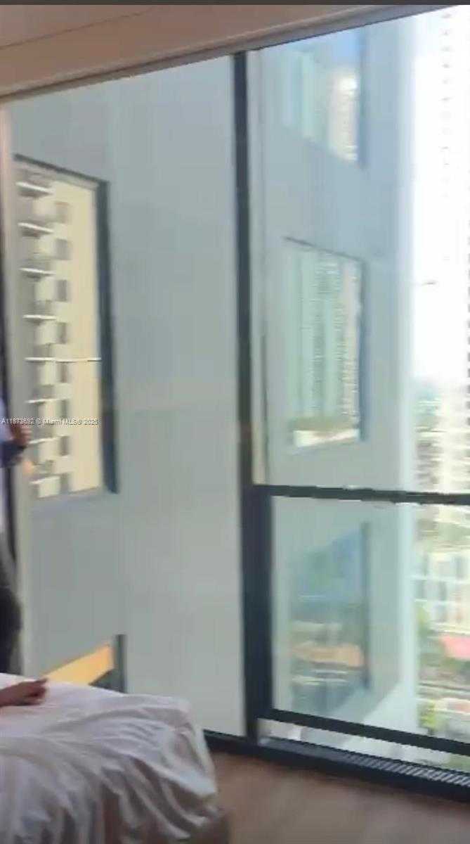 Small Image of 601 NORTH EAST 1ST AVE #1720, Miami Number 17