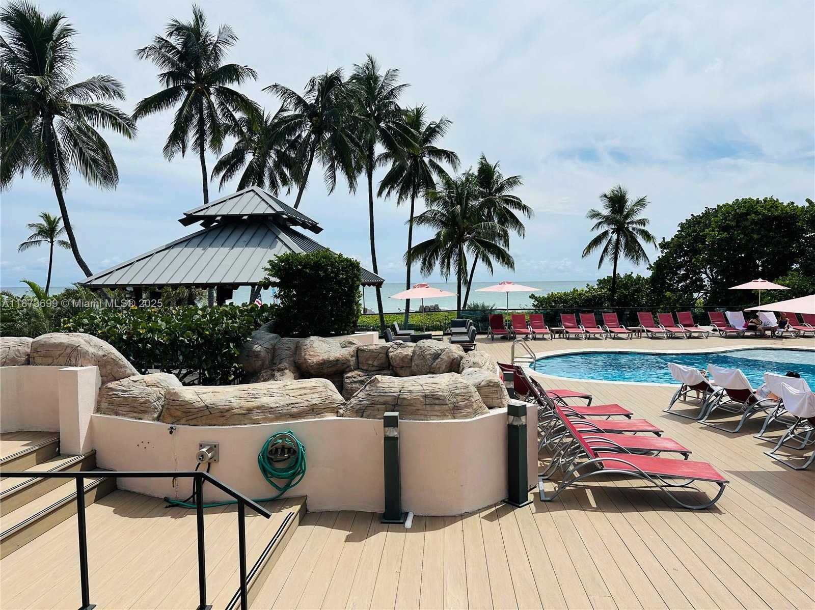Small Image of 5225 COLLINS AVE #515, Miami Beach Number 22