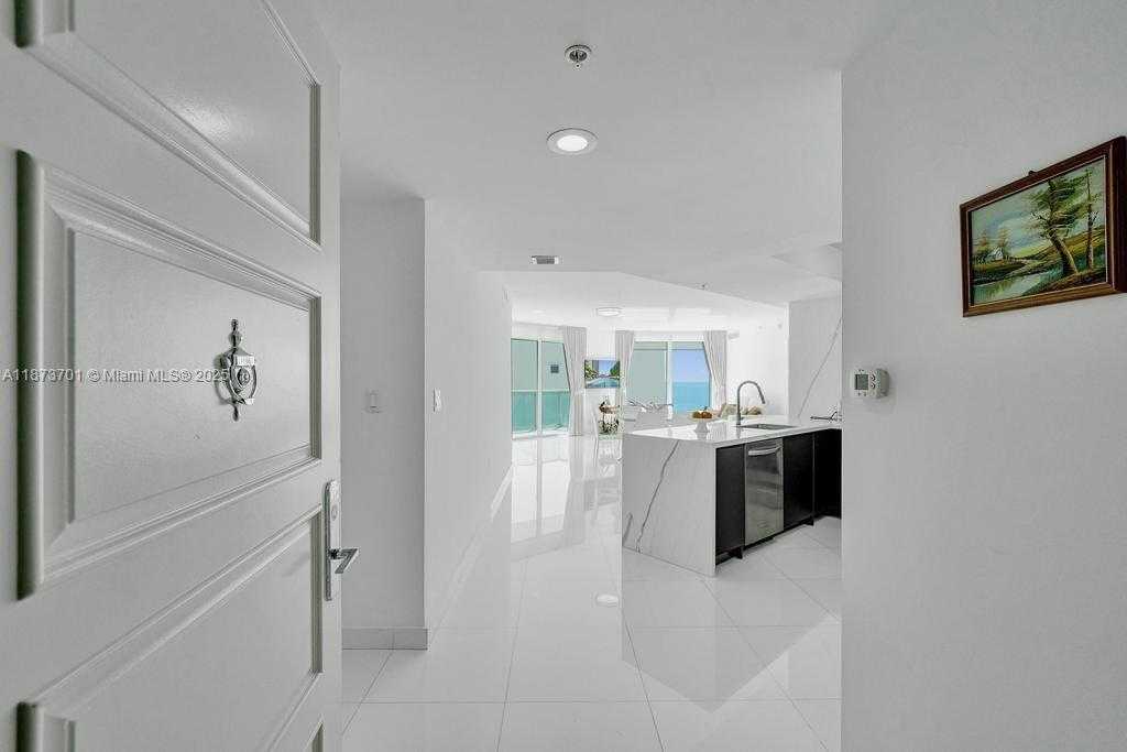 Small Image of 150 SUNNY ISLES BLVD #1-1606, Sunny Isles Beach Number 49