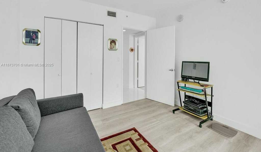 Small Image of 150 SUNNY ISLES BLVD #1-1606, Sunny Isles Beach Number 59