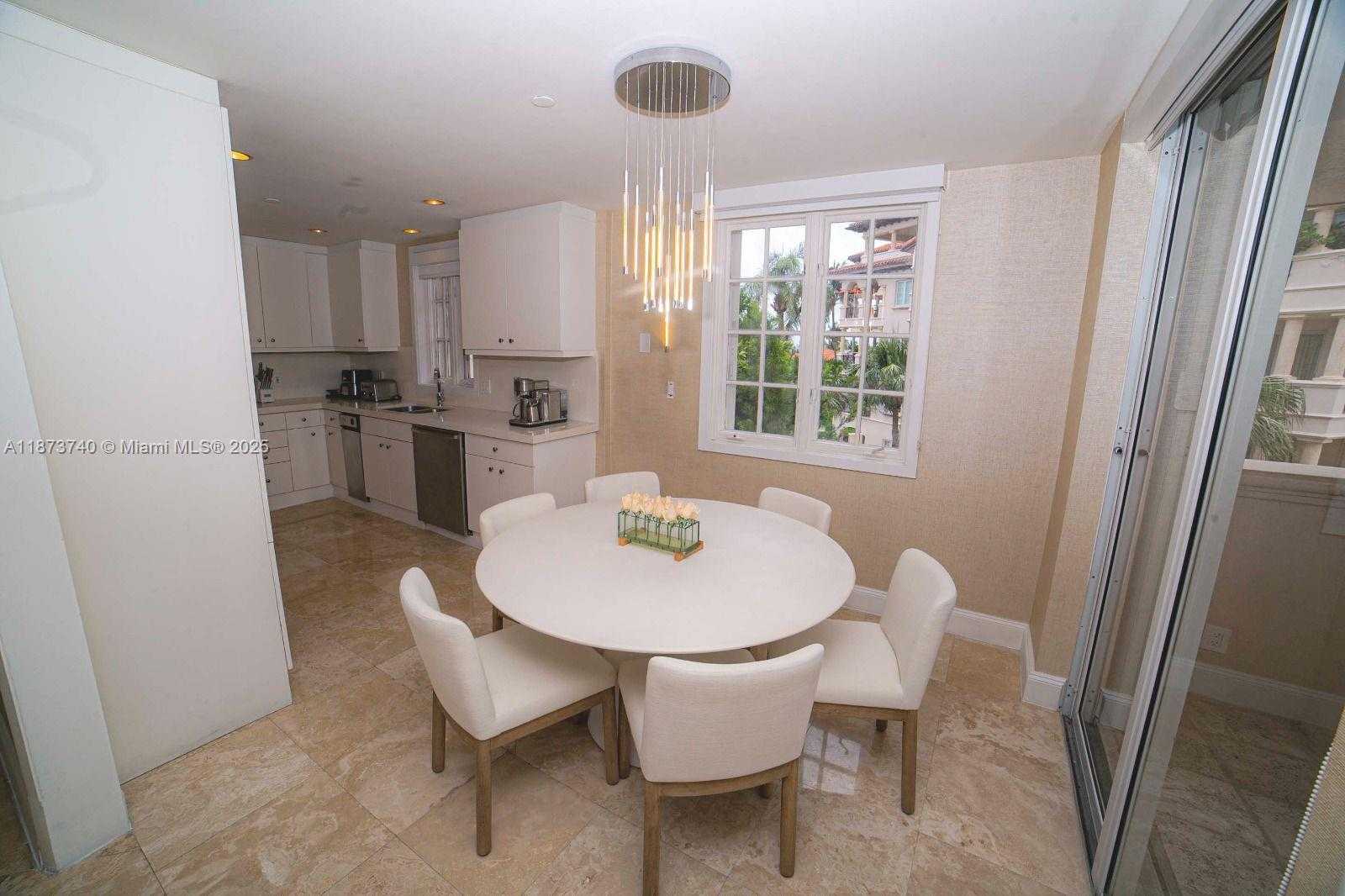 Small Image of 19237 FISHER ISLAND DR #19237, Miami Beach Number 6