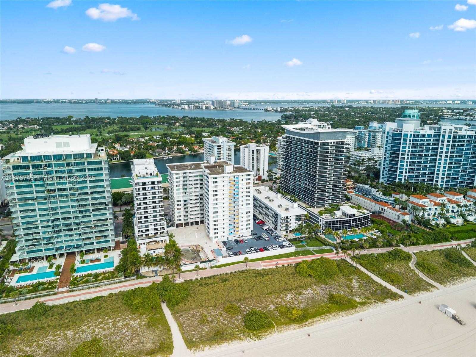 Small Image of 5825 COLLINS AVE #4A, Miami Beach Number 43