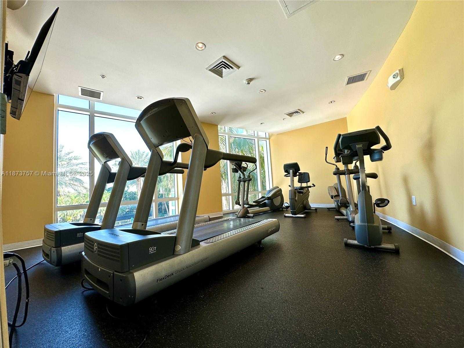 Small Image of 1755 EAST HALLANDALE BEACH BLVD #1605E, Hallandale Beach Number 38