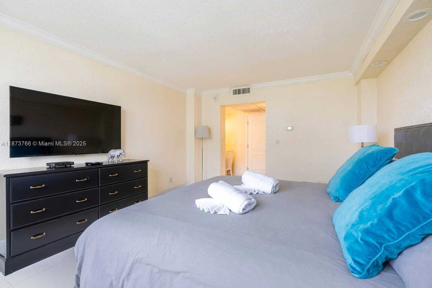 Small Image of 19370 COLLINS AVE #716, Sunny Isles Beach Number 21