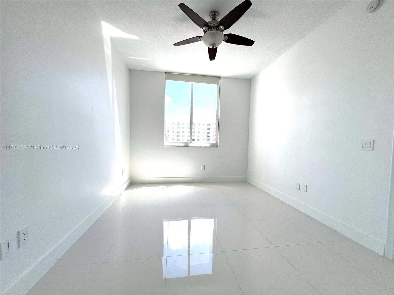 Small Image of 2775 NORTH EAST 187TH ST #PH24, Aventura Number 19