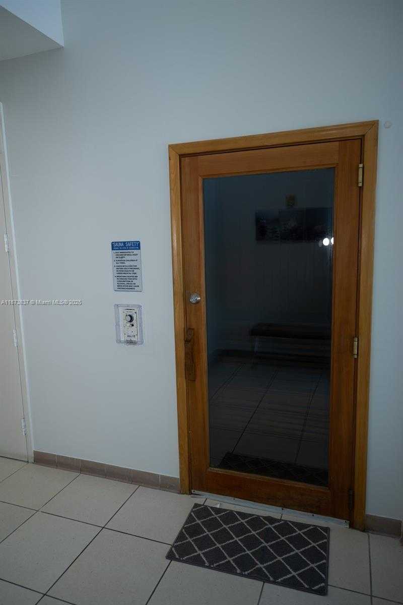 Small Image of 2775 NORTH EAST 187TH ST #PH24, Aventura Number 75