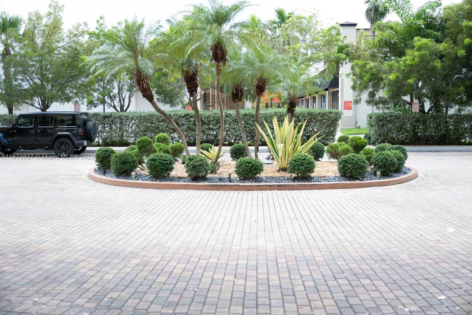 Small Image of 2775 NORTH EAST 187TH ST #PH24, Aventura Number 92