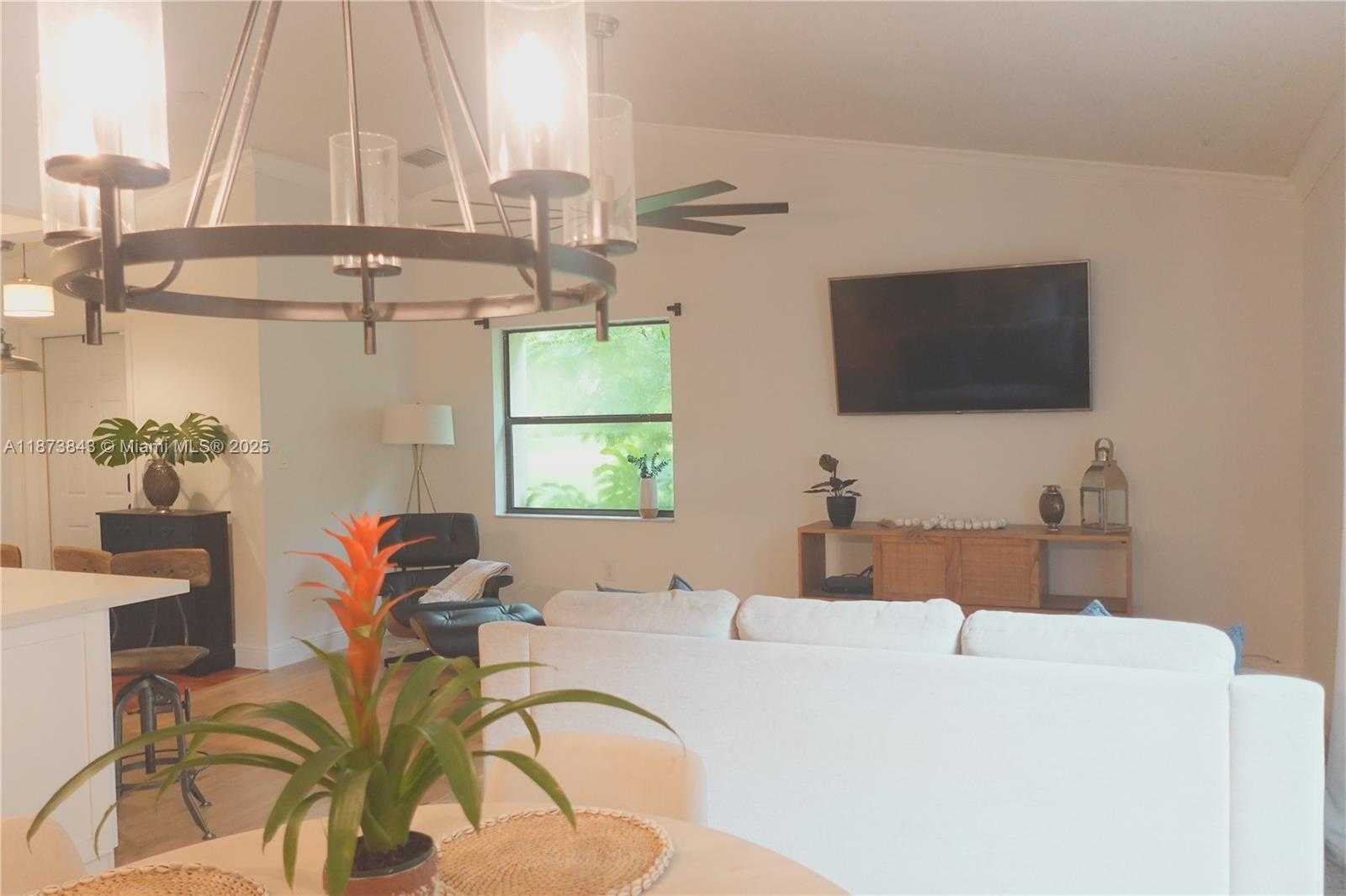 Small Image of 11491 SOUTH WEST 109TH RD #15A, Miami Number 6
