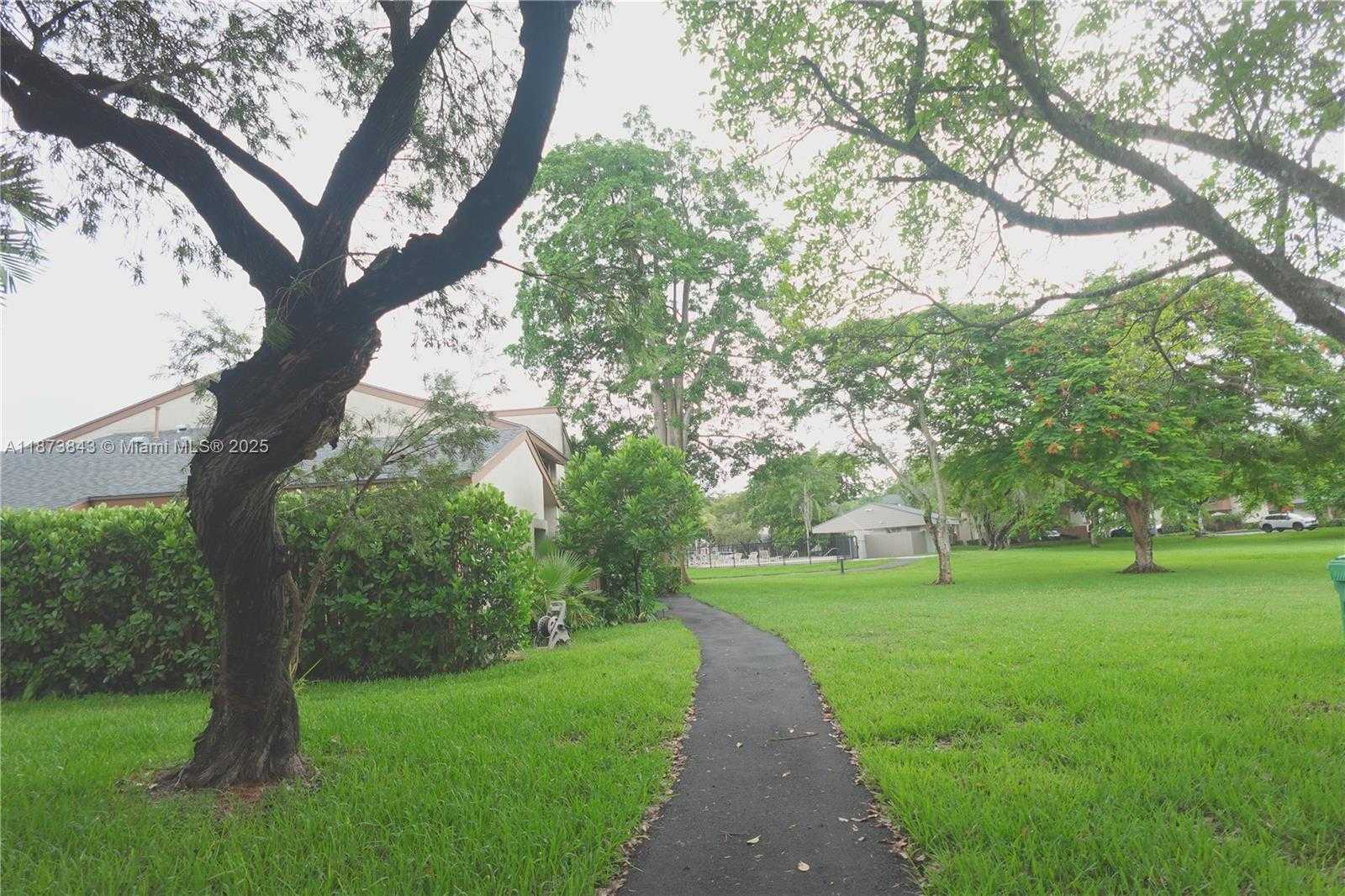 Small Image of 11491 SOUTH WEST 109TH RD #15A, Miami Number 9