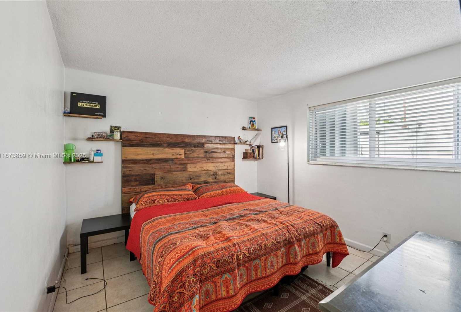 Small Image of 2210 TAYLOR ST #101, Hollywood Number 15