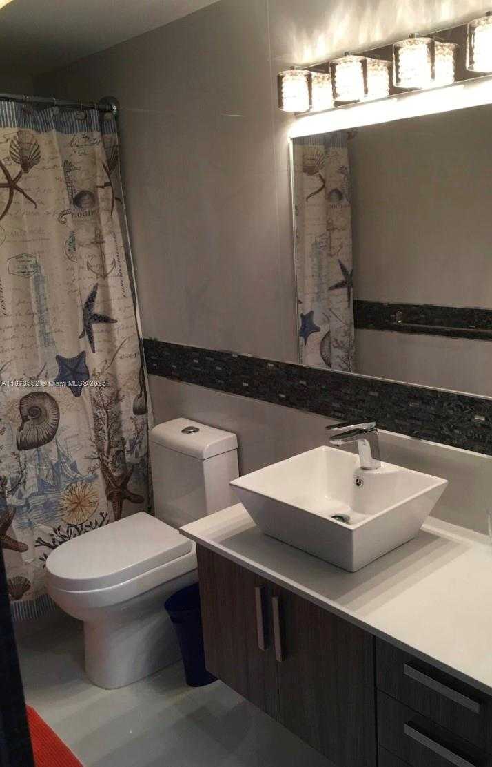 Small Image of 19501 EAST COUNTRY CLUB DR #9107, Aventura Number 12