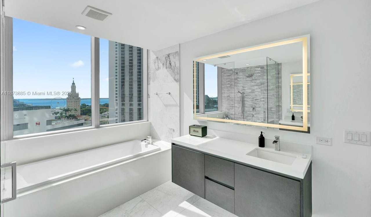 Small Image of 851 NORTH EAST 1ST AVE #1411, Miami Number 17