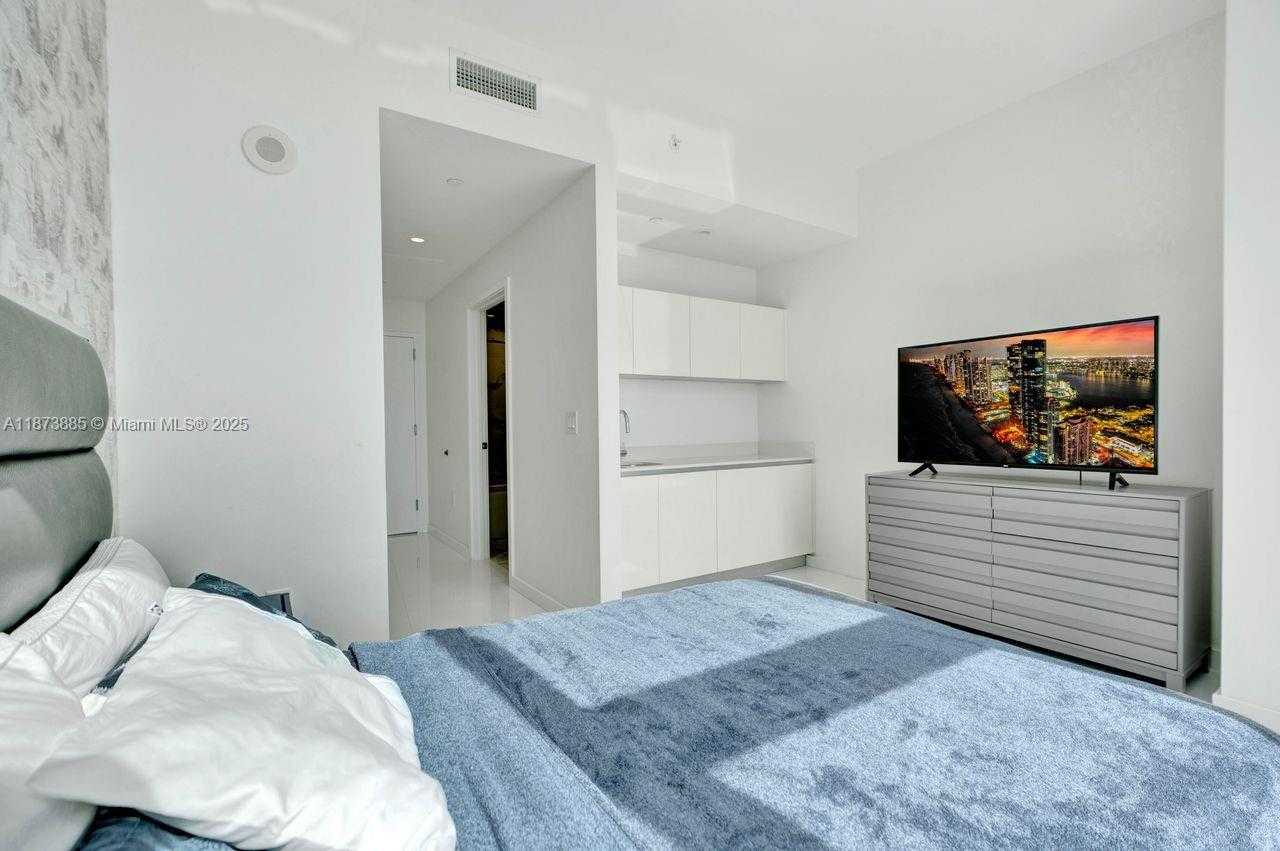 Small Image of 851 NORTH EAST 1ST AVE #1411, Miami Number 29