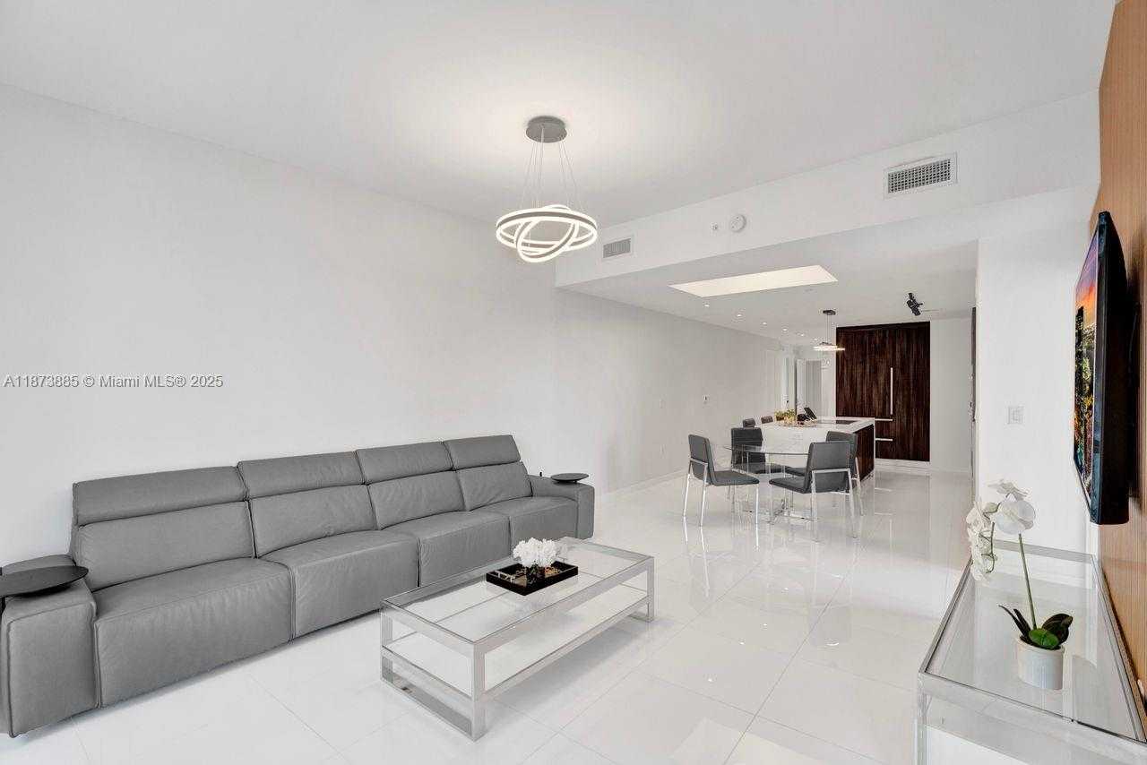 Small Image of 851 NORTH EAST 1ST AVE #1411, Miami Number 5