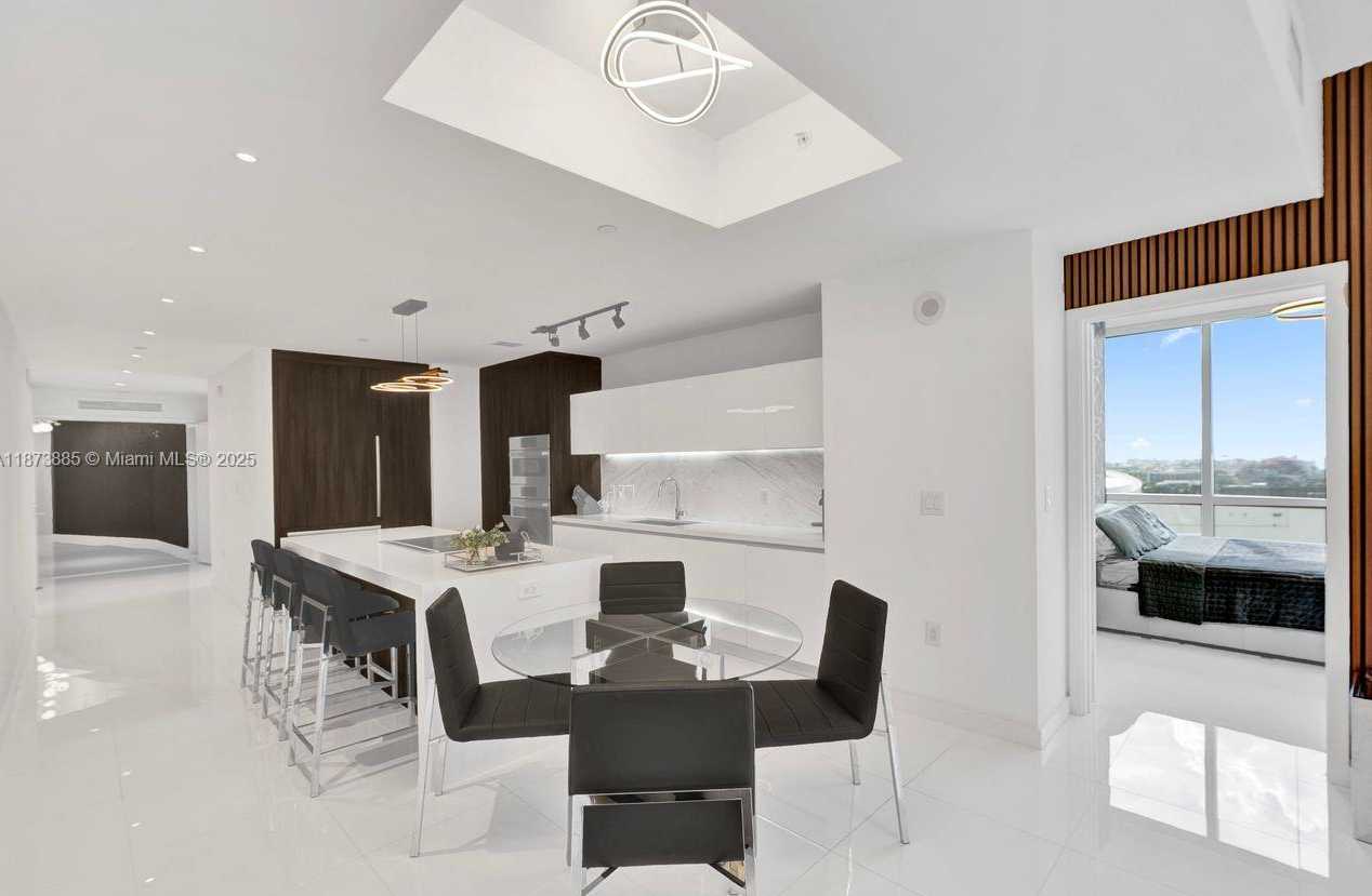 Small Image of 851 NORTH EAST 1ST AVE #1411, Miami Number 7