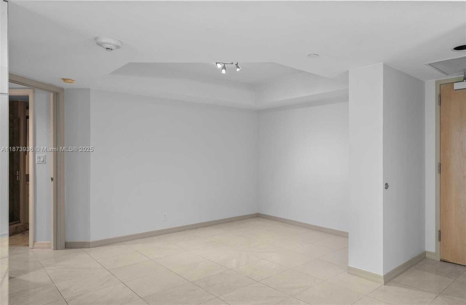 Small Image of 16485 COLLINS AVE #1632, Sunny Isles Beach Number 11