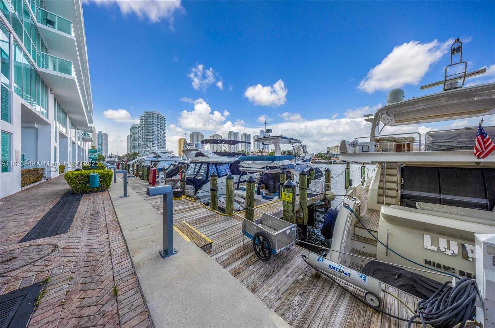 Small Image of 400 SUNNY ISLES BLVD #1603, Sunny Isles Beach Number 16