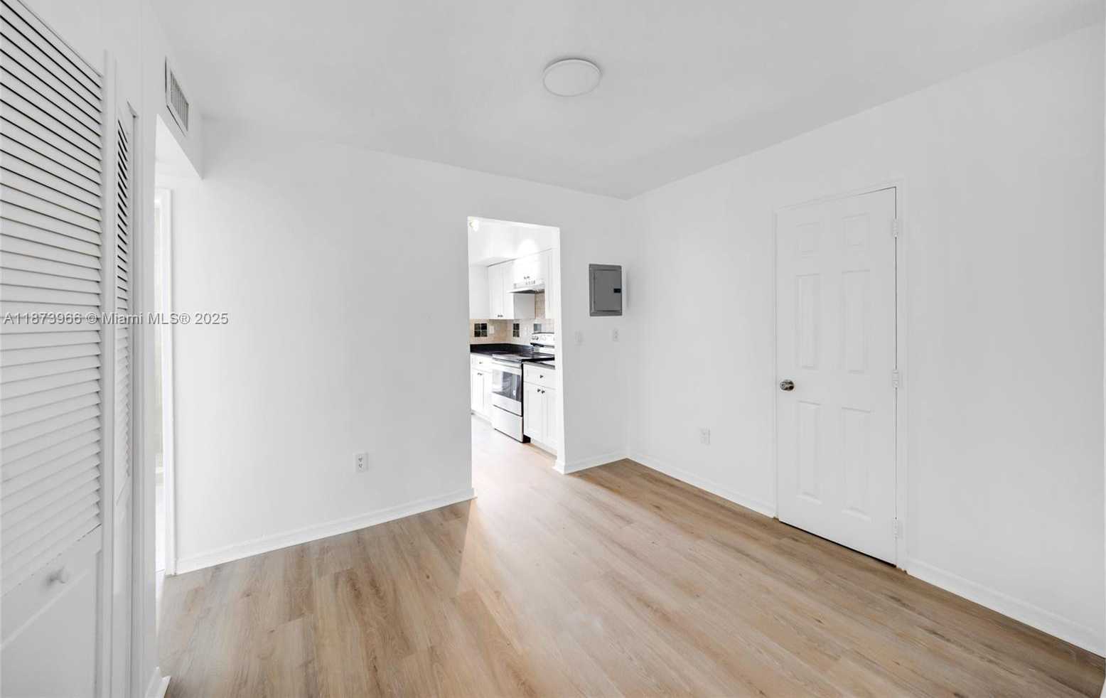 Small Image of 10001 WEST BAY HARBOR DR #404, Bay Harbor Islands Number 15