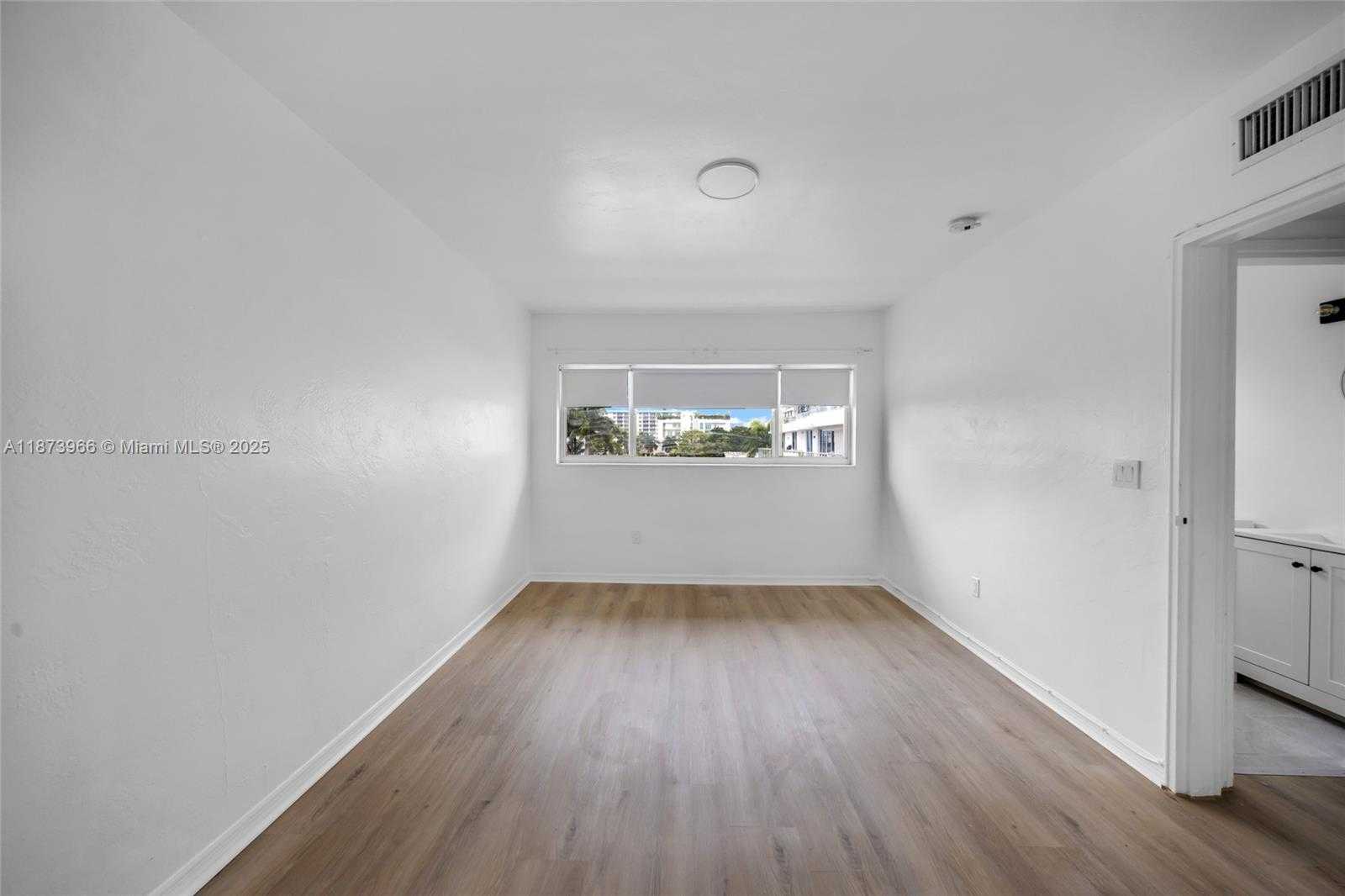 Small Image of 10001 WEST BAY HARBOR DR #404, Bay Harbor Islands Number 18