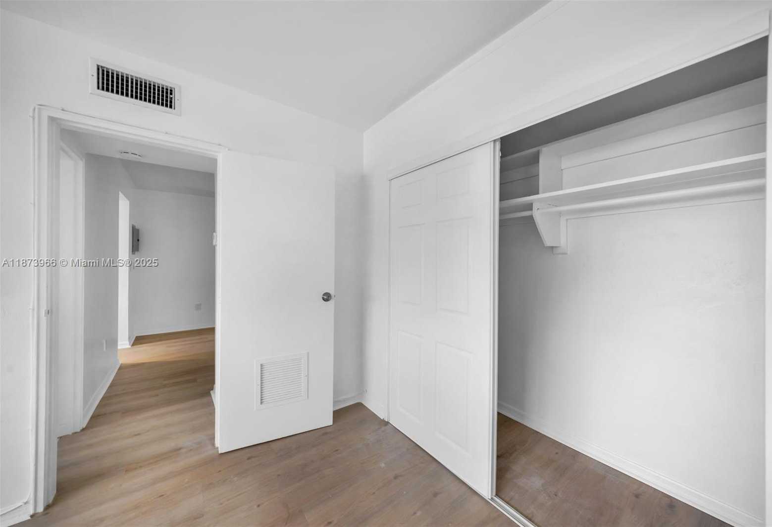 Small Image of 10001 WEST BAY HARBOR DR #404, Bay Harbor Islands Number 22