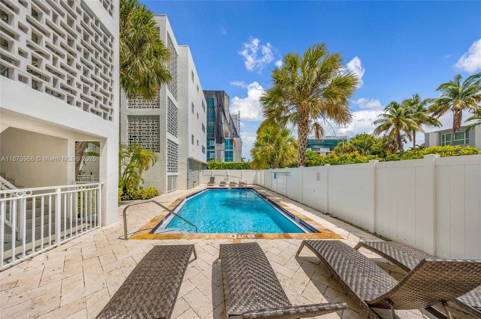 Small Image of 10001 WEST BAY HARBOR DR #404, Bay Harbor Islands Number 27