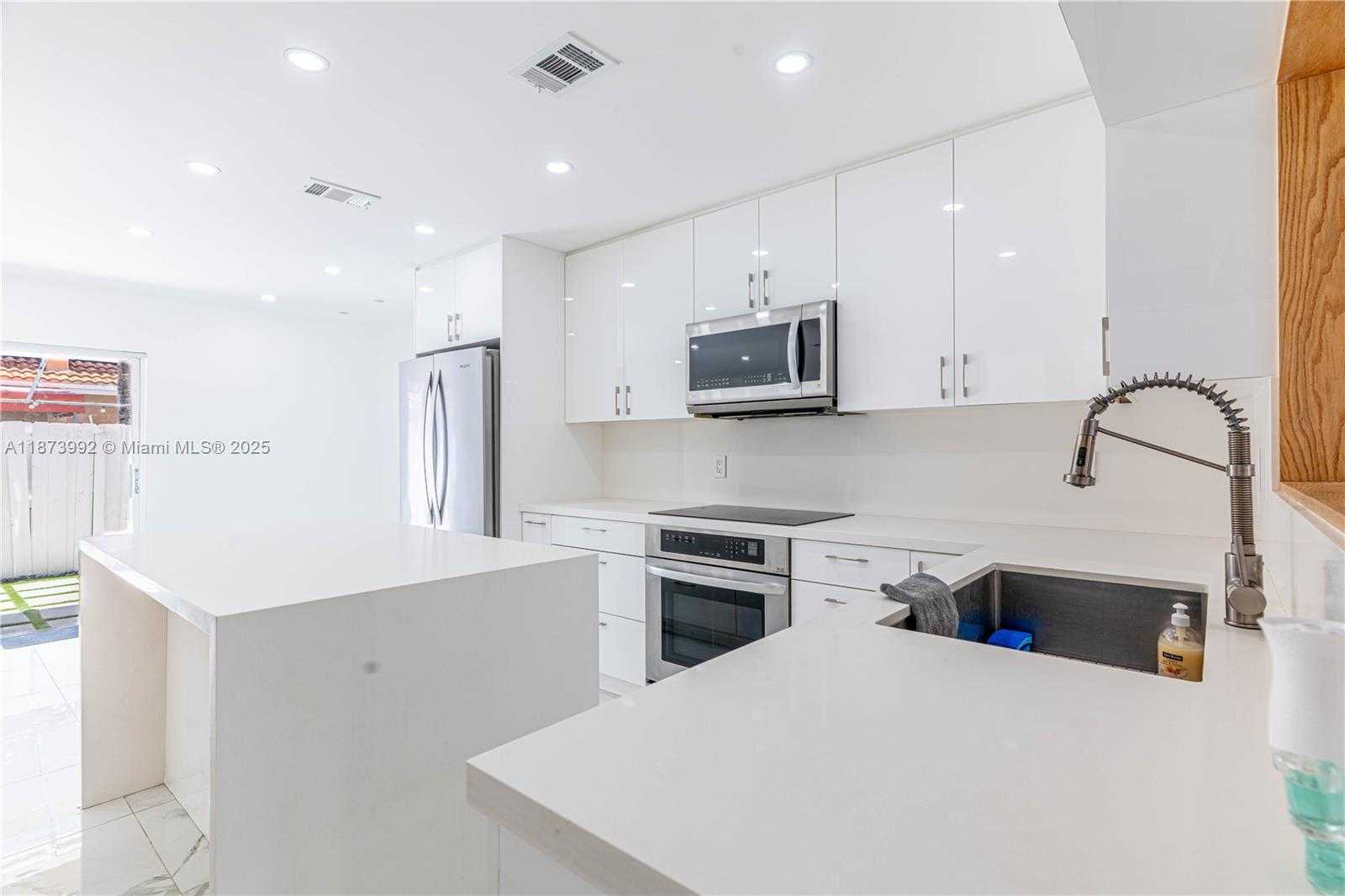 Small Image of 6355 SOUTH WEST 138TH PATH #6355, Miami Number 37