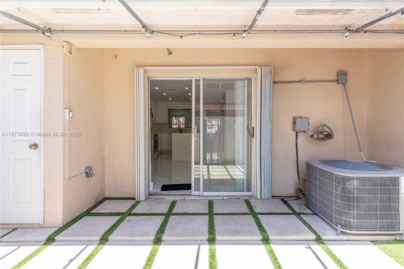 Small Image of 6355 SOUTH WEST 138TH PATH #6355, Miami Number 40