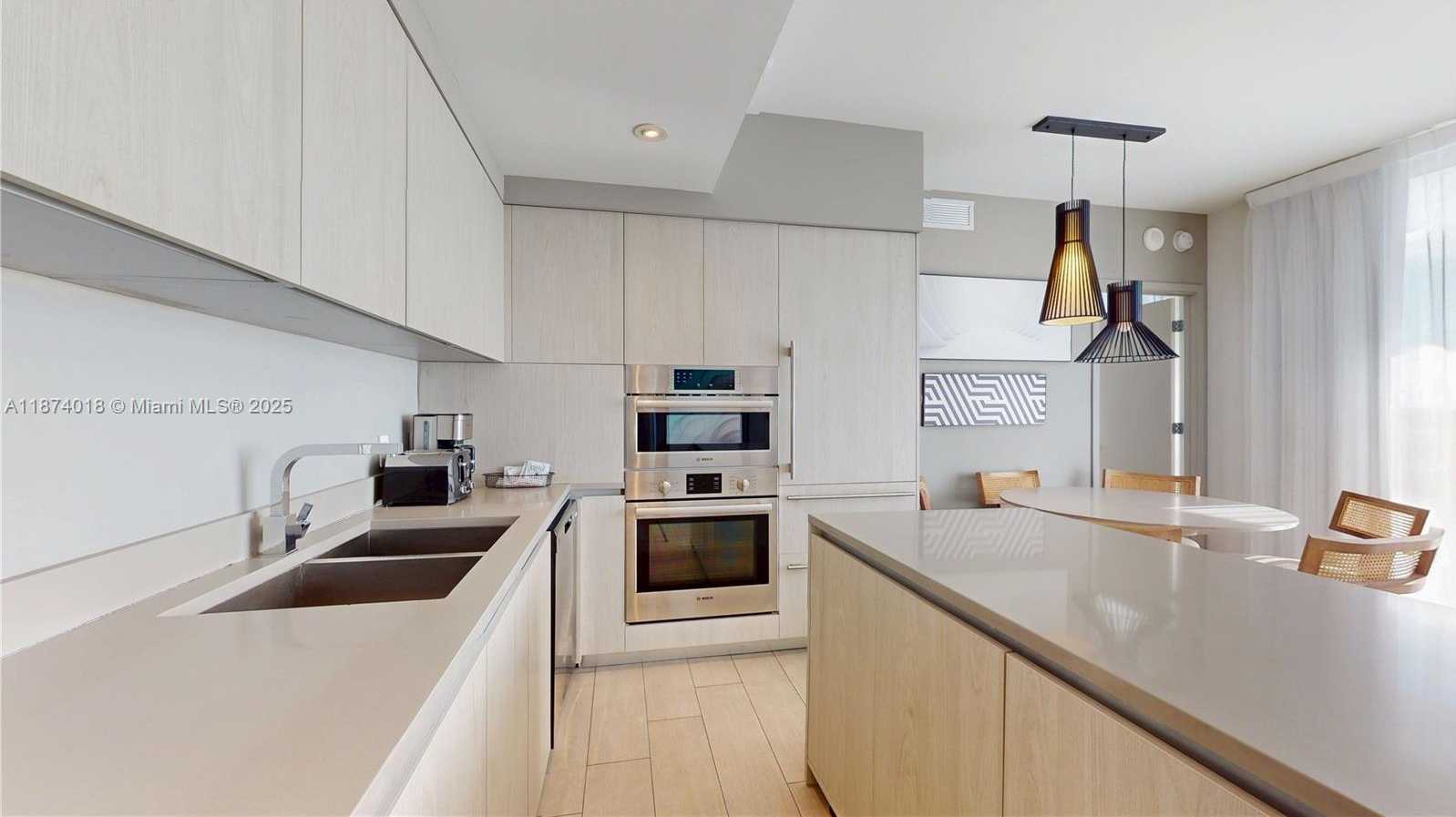 Small Image of 4010 SOUTH OCEAN DR #R1004, Hollywood Number 2