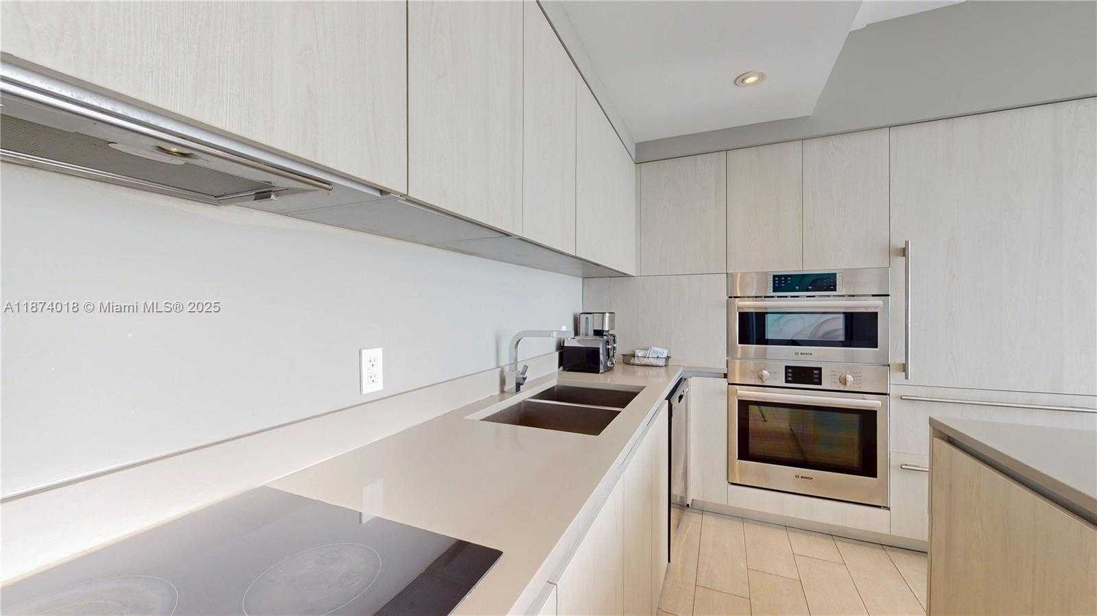 Small Image of 4010 SOUTH OCEAN DR #R1004, Hollywood Number 4