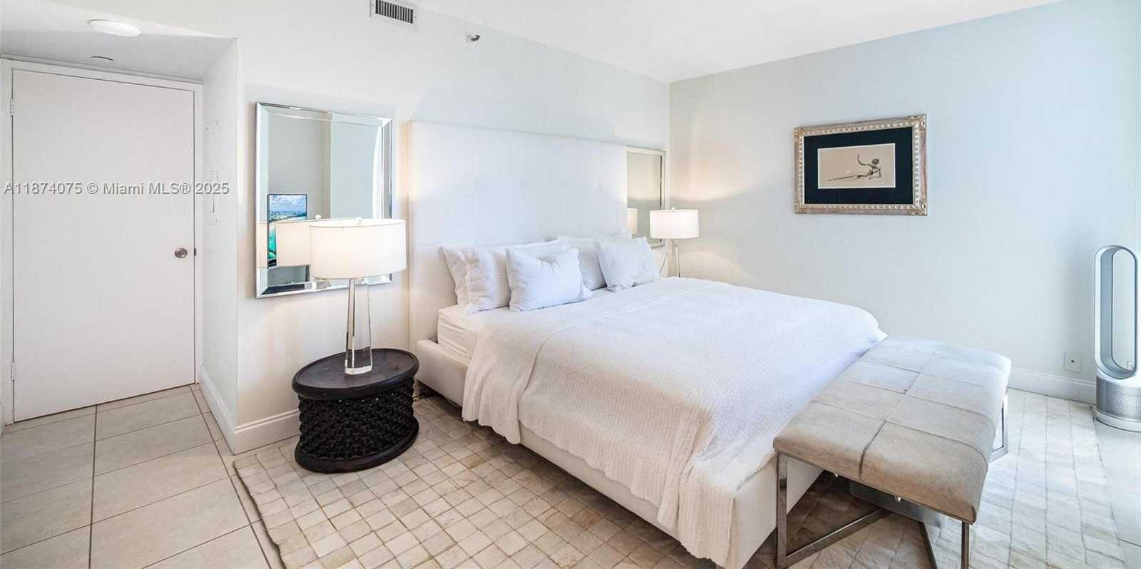 Small Image of 1541 BRICKELL AVE #C-1007, Miami Number 5