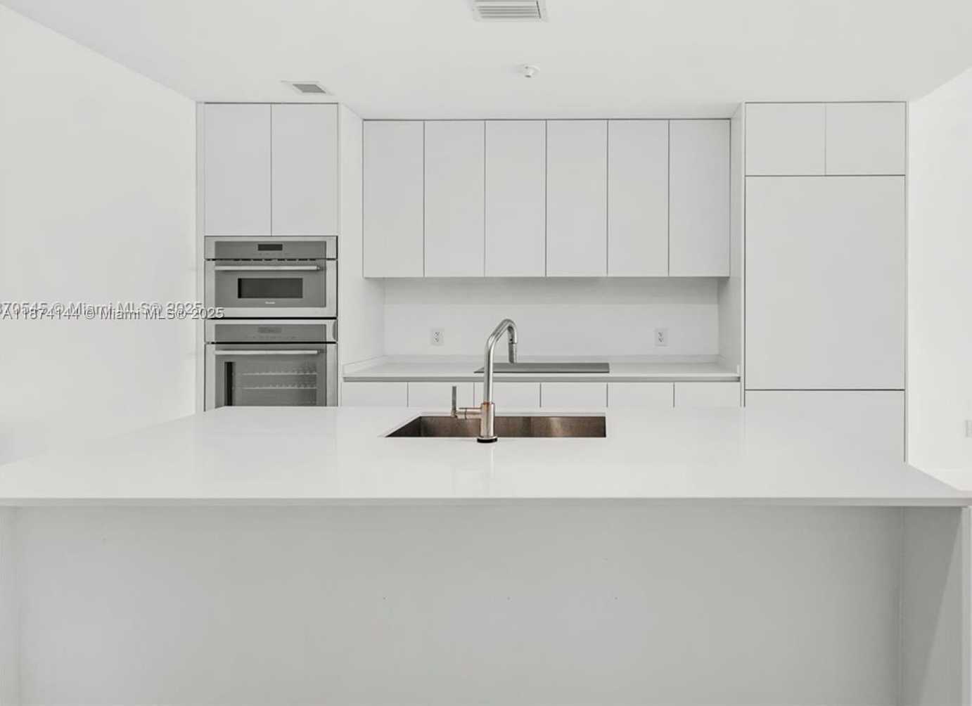 Small Image of 700 NORTH EAST 24TH STREET #4602=S, Miami Number 15
