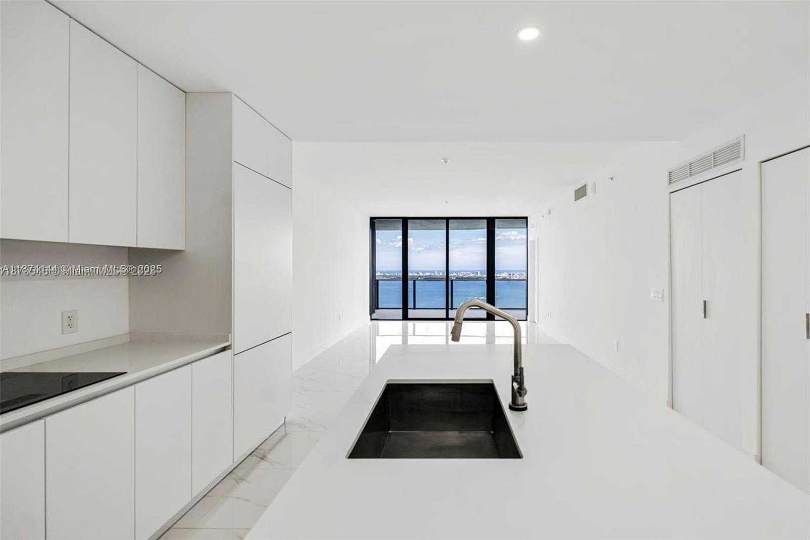 Small Image of 700 NORTH EAST 24TH STREET #4602=S, Miami Number 19