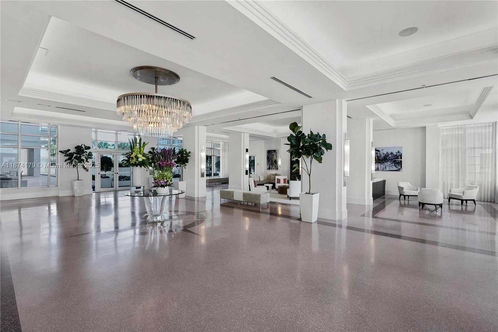 Small Image of 3737 COLLINS AVE #S-1501, Miami Beach Number 18