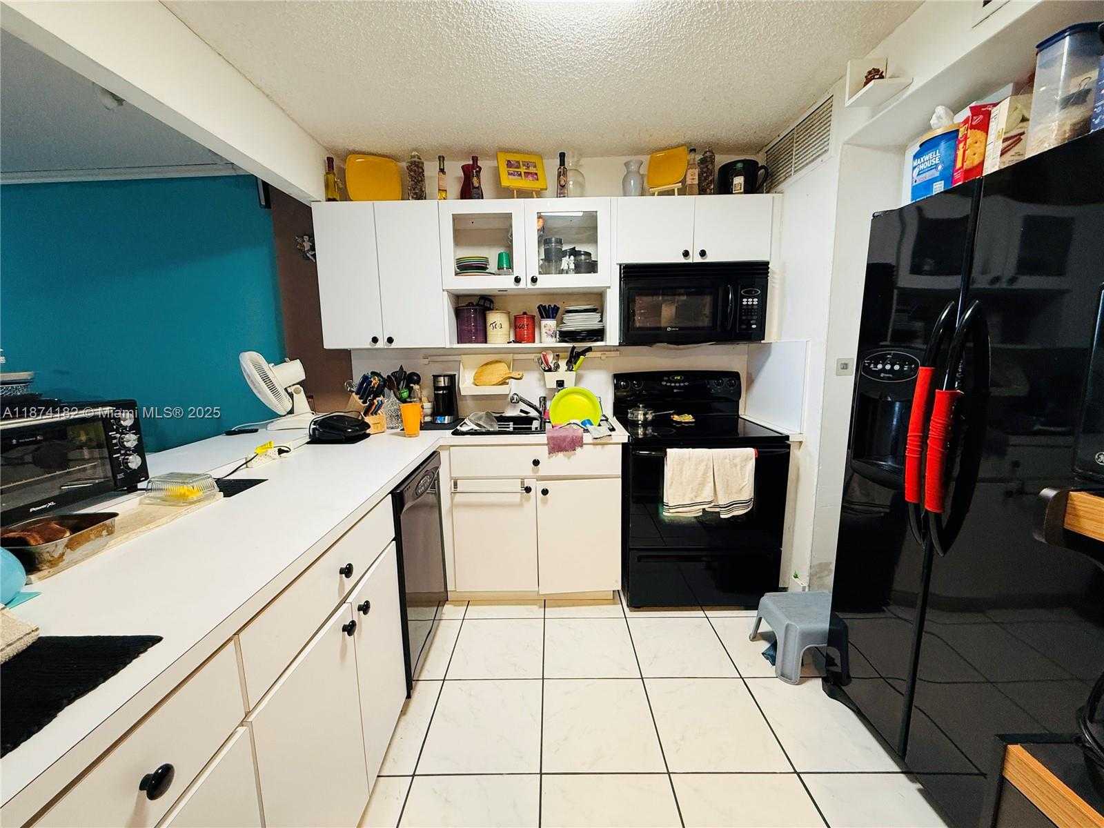 Small Image of 9273 COLLINS AVE #510, Surfside Number 13