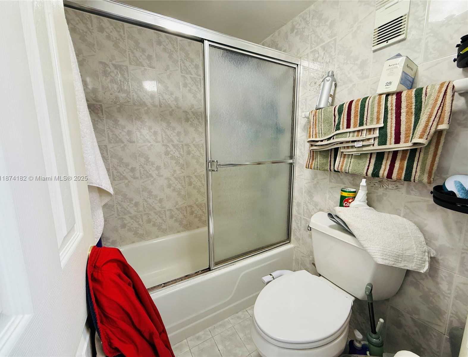 Small Image of 9273 COLLINS AVE #510, Surfside Number 19