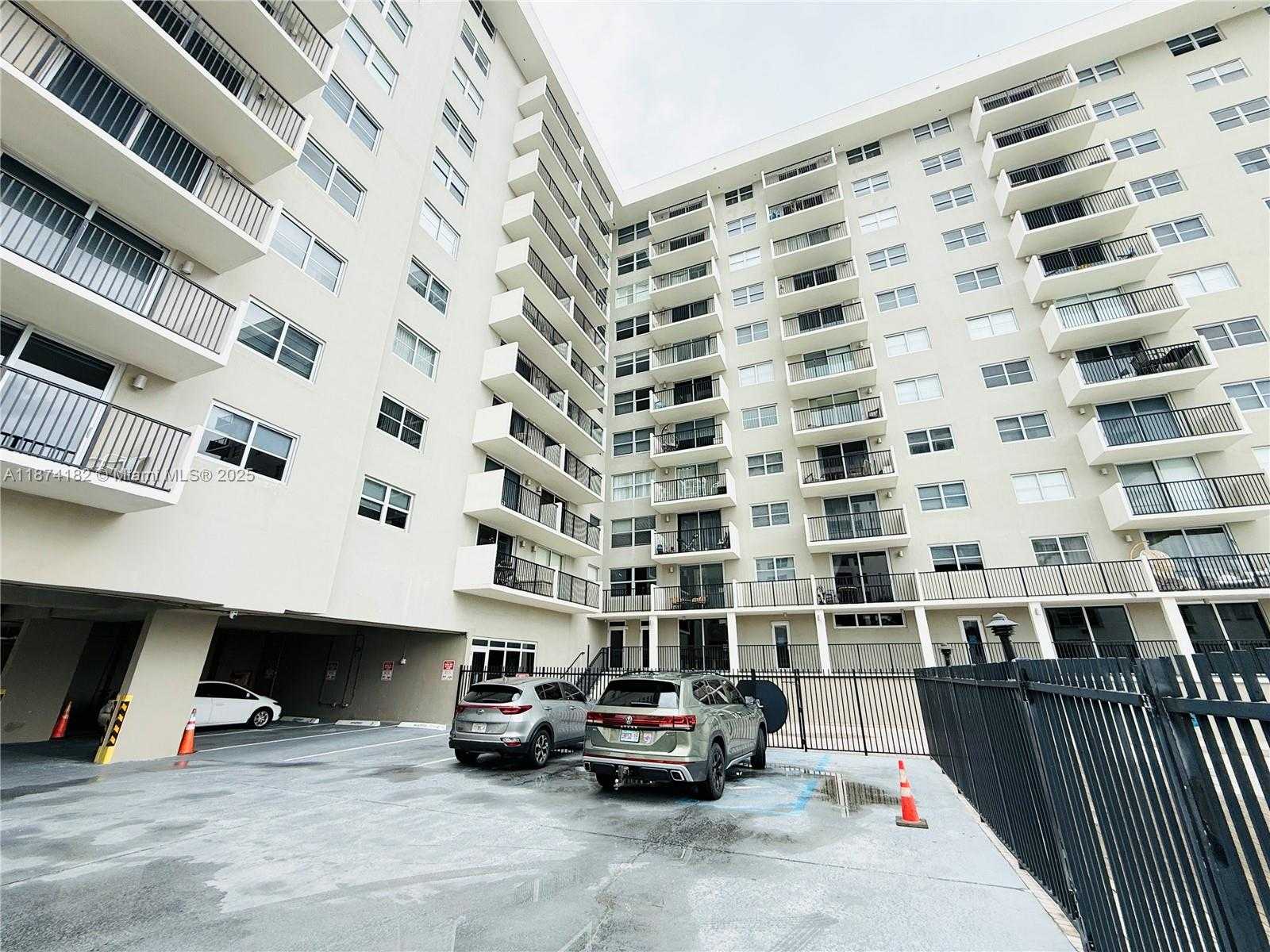 Small Image of 9273 COLLINS AVE #510, Surfside Number 2
