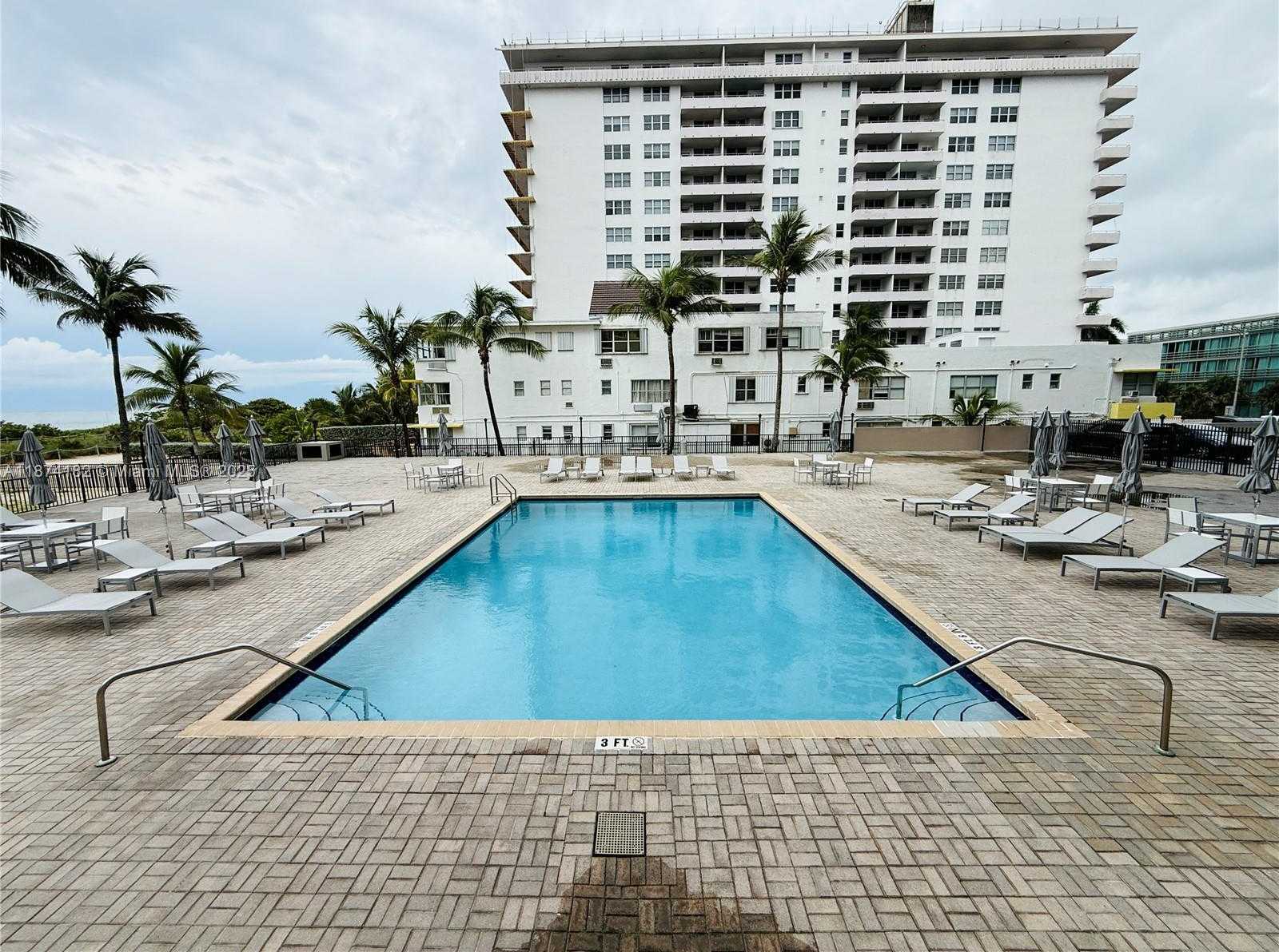 Small Image of 9273 COLLINS AVE #510, Surfside Number 27