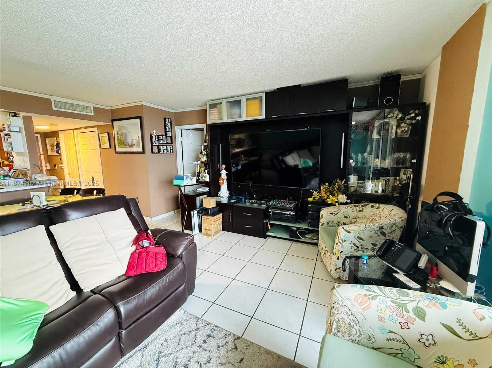 Small Image of 9273 COLLINS AVE #510, Surfside Number 6
