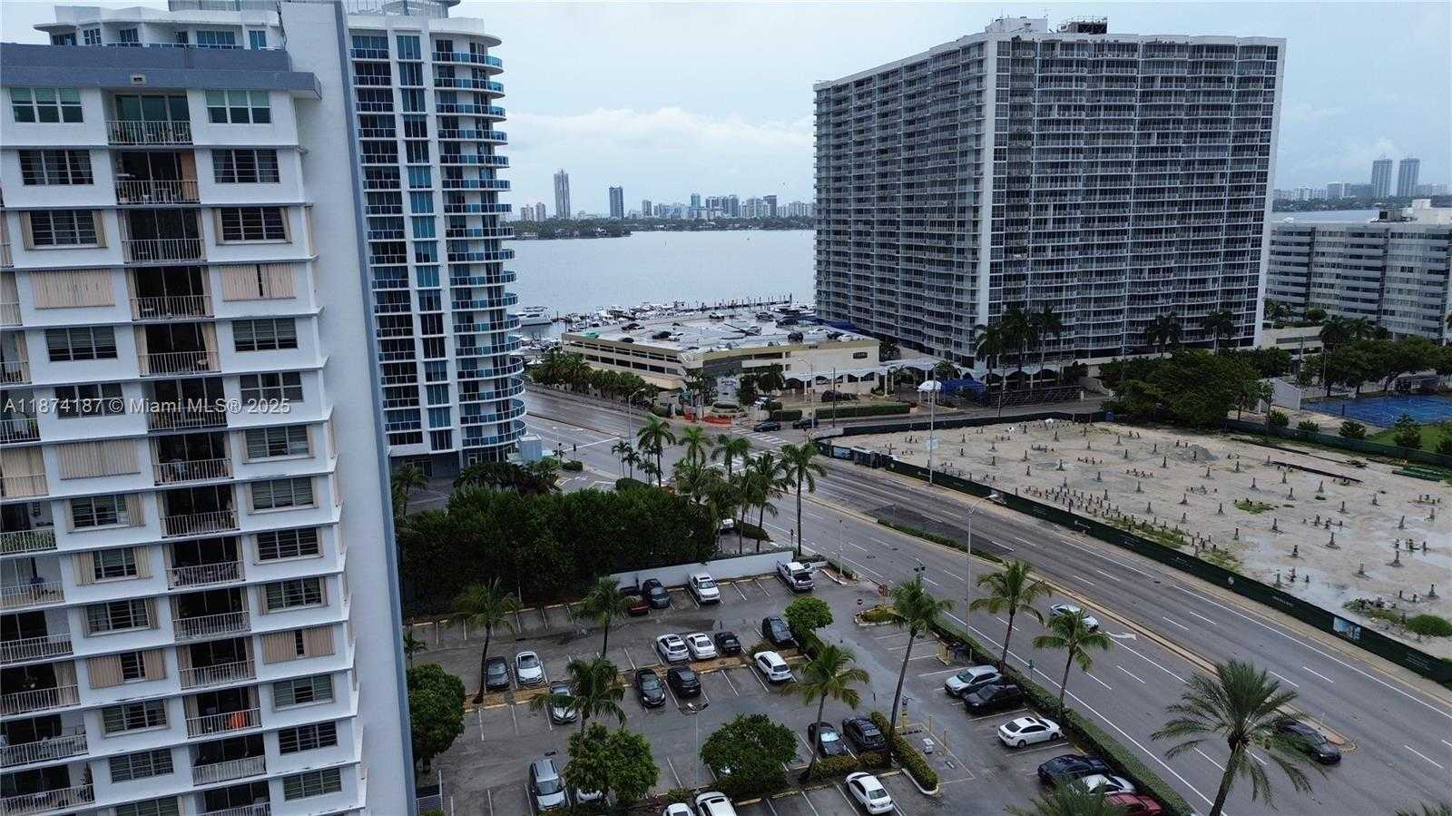 Small Image of 1865 79TH ST CSWY #8N, North Bay Village Number 3