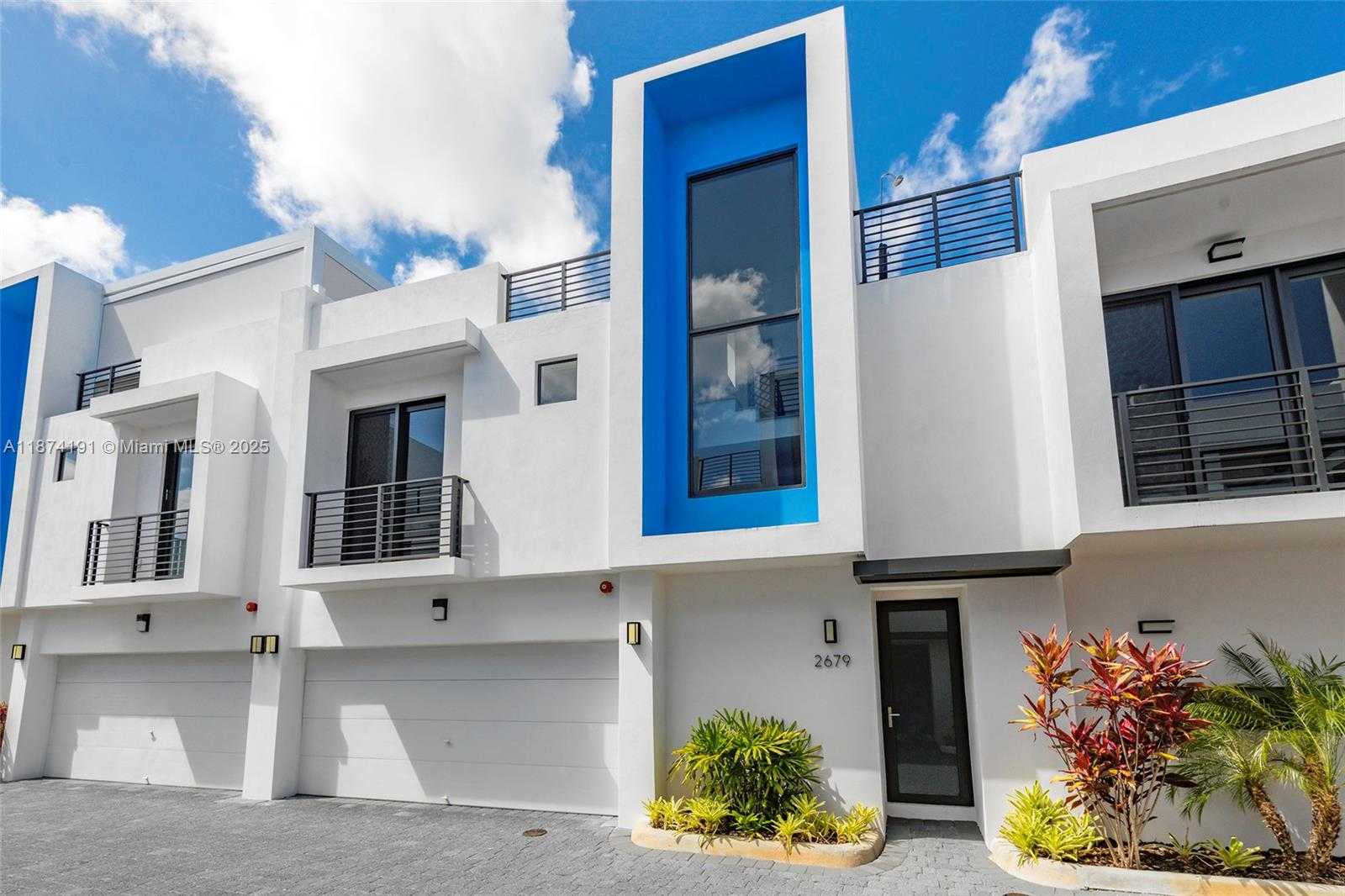 Small Image of 2679 NORTH EAST 8TH AVE, Wilton Manors Number 3