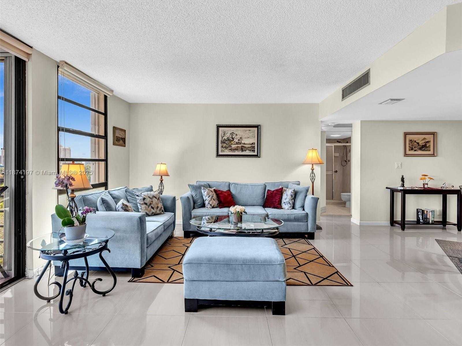 Small Image of 20400 WEST COUNTRY CLUB DR #605, Aventura Number 11