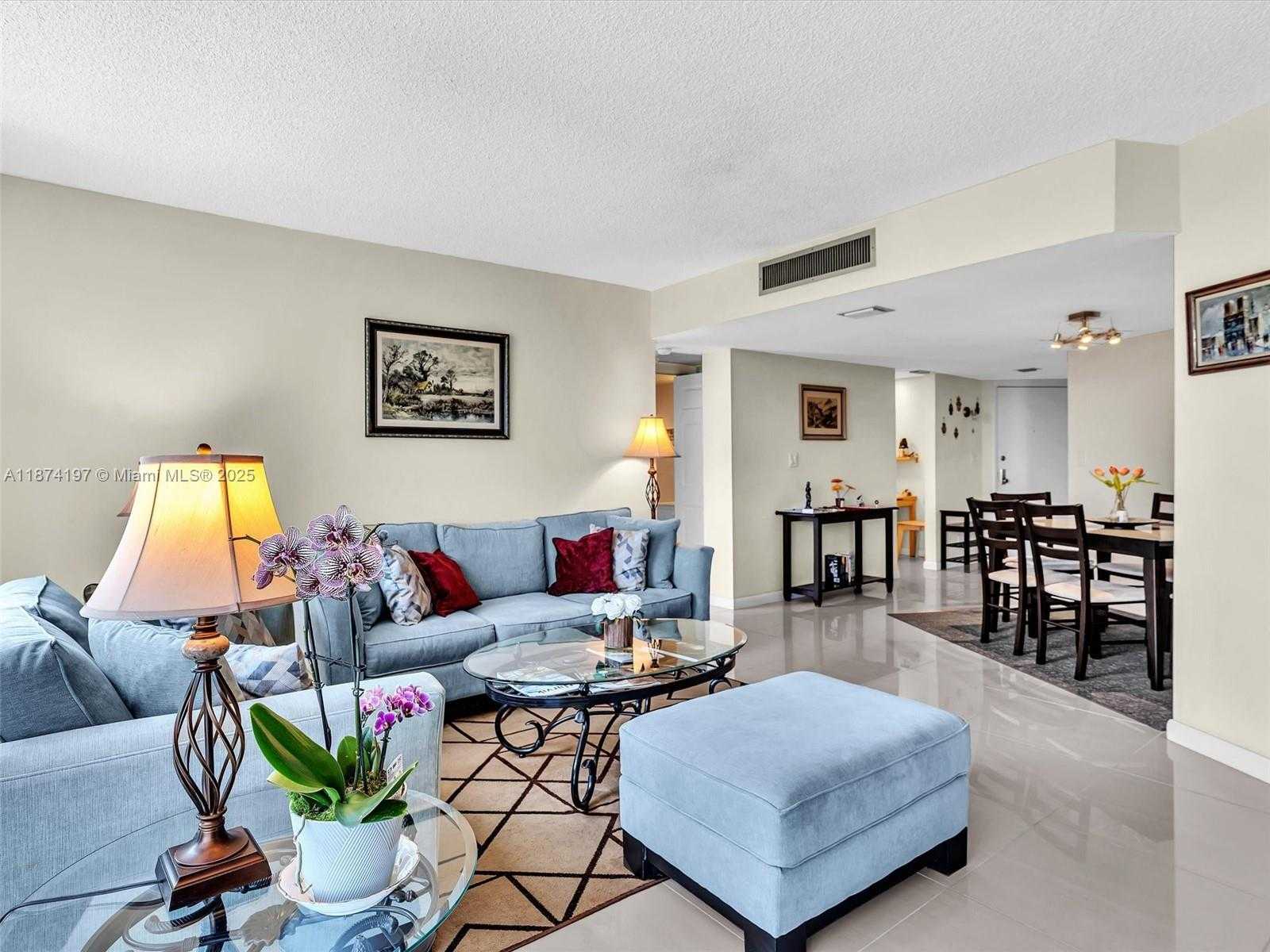 Small Image of 20400 WEST COUNTRY CLUB DR #605, Aventura Number 14