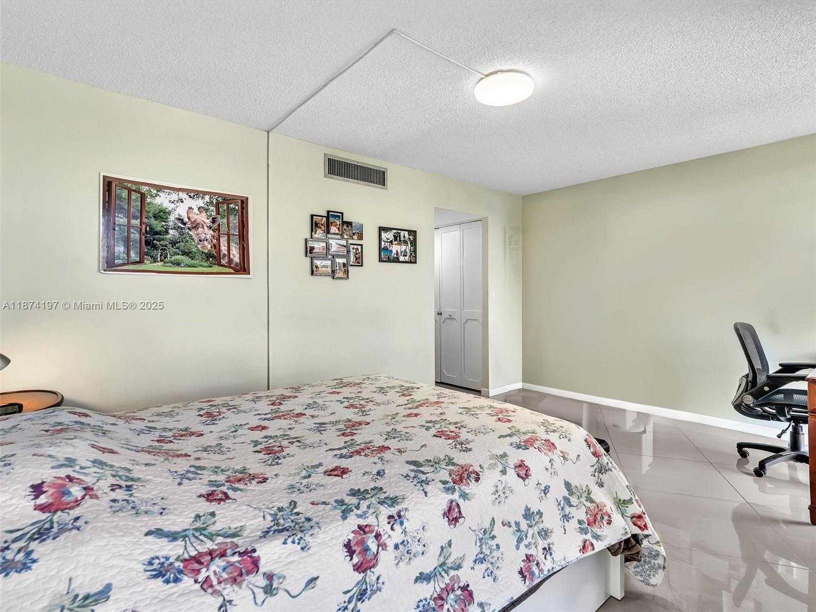 Small Image of 20400 WEST COUNTRY CLUB DR #605, Aventura Number 30